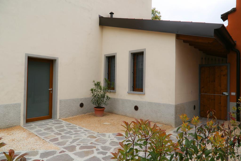 Agriturismo Cascina Della Fontana Lodi Bagian luar foto